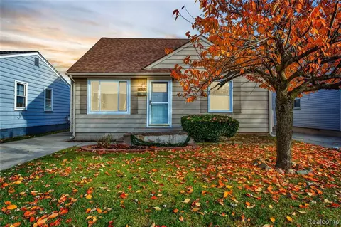 23292 Willard Ave, Warren, MI 48089 photo 1