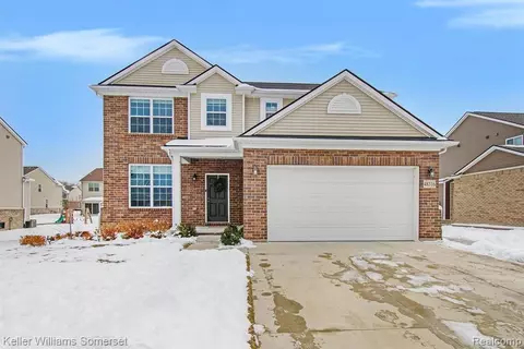 48316 Primrose Dr, Macomb, MI 48044 photo 1