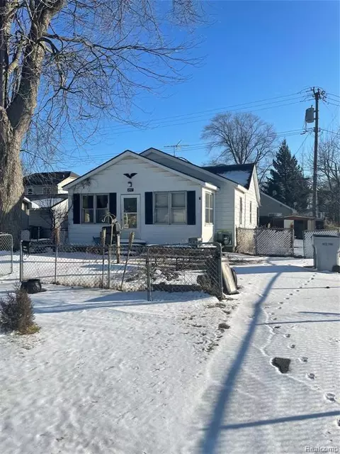 357 W Jarvis Ave, Hazel Park, MI 48030 photo 1