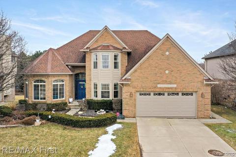 50944 Summit View Dr, Macomb, MI 48042 photo 1