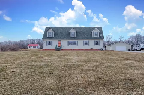 4452 Colf Rd, Carleton, MI 48117 photo 1