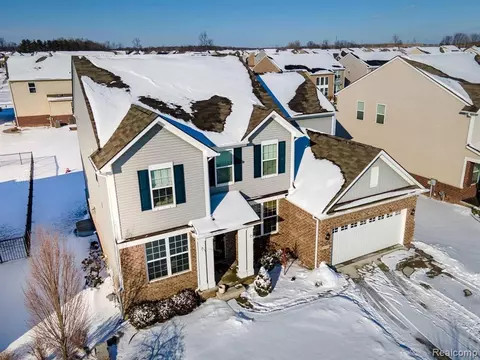 16173 Max Ct, Macomb, MI 48044 photo 1