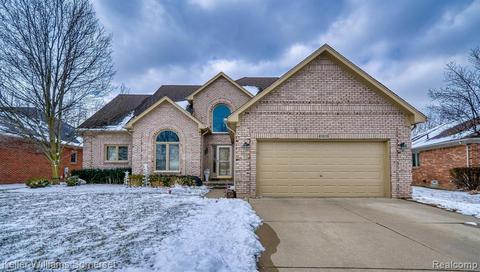 49103 Dunhill Dr, Macomb, MI 48044 photo 1