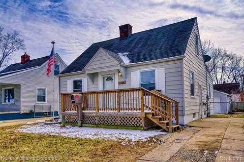 33977 Currier St, Wayne, MI 48184 photo 1
