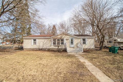8769 Whitehorn St, Romulus, MI 48174 photo 1