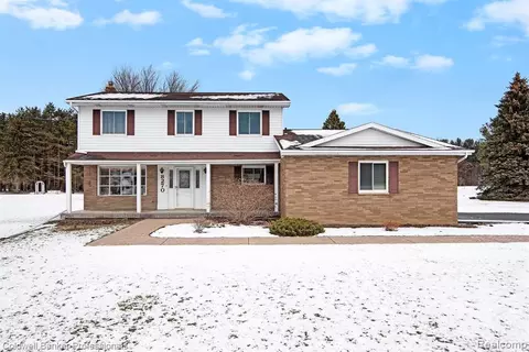 8270 W Stanley Rd, Flushing, MI 48433 photo 1