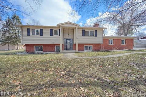 1314 Roberta Ct, Howell, MI 48843 photo 1