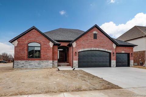 45502 Pentwater Dr, Macomb, MI 48044 photo 1