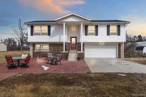 1820 Hack Rd, Milan, MI 48160 photo 1