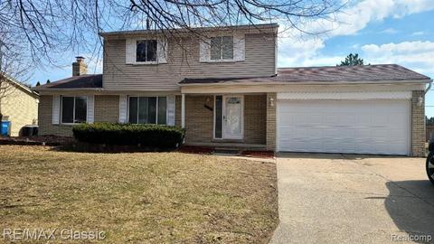 29758 Mackenzie Cir E, Warren, MI 48092 photo 1
