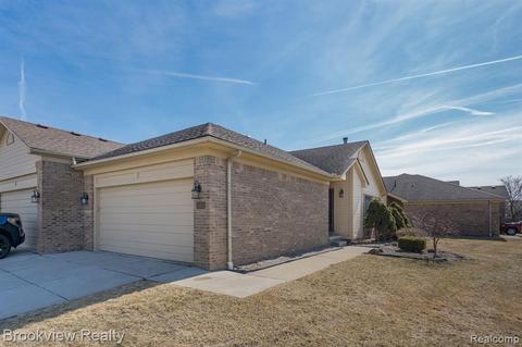 15352 Windmill Ct, Macomb, MI 48044 photo 1