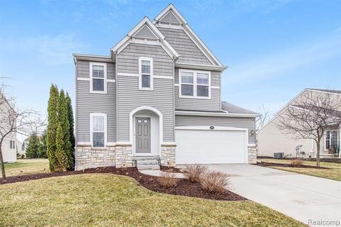 10702 Saddlebrook Dr, Grand Ledge, MI 48837 photo 1