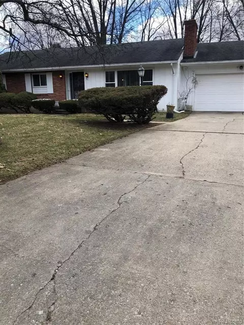 3173 Martharose Ct, Flint, MI 48504 photo 1