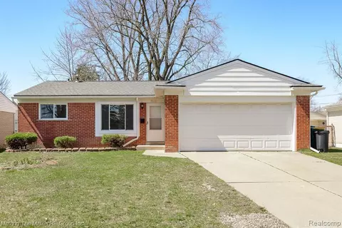 9636 Marc St, Romulus, MI 48174 photo 1