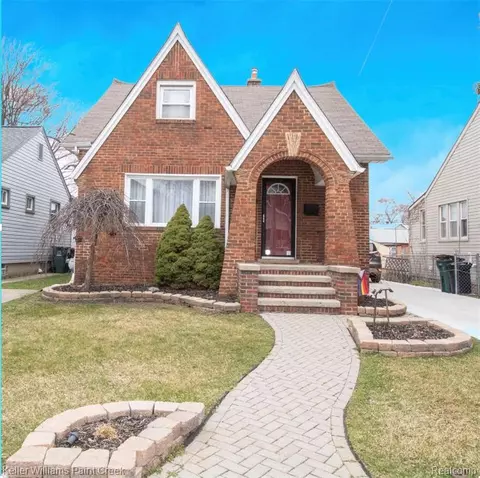 333 E Maplehurst St, Ferndale, MI 48220 photo 1