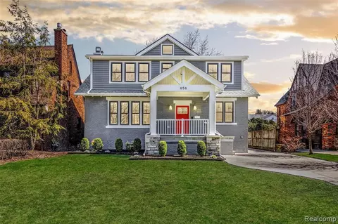 656 Washington Rd, Grosse Pointe, MI 48230 photo 1