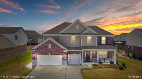 49610 Tottenham Ln, Macomb, MI 48044 photo 1