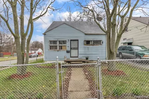 526 E Lorado, Flint, MI 48505 photo 1