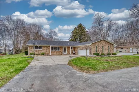 55301 Broughton Rd, Macomb, MI 48042 photo 1