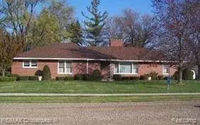 3136 Mildred St, Wayne, MI 48184