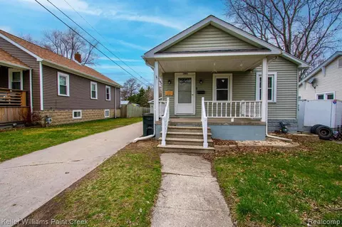 1394 Goffe St, Saint Clair, MI 48079 photo 1