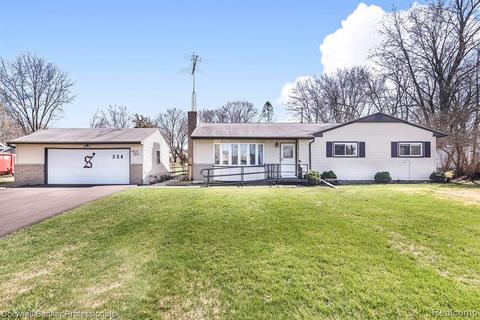 354 E River Rd, Flushing, MI 48433 photo 1