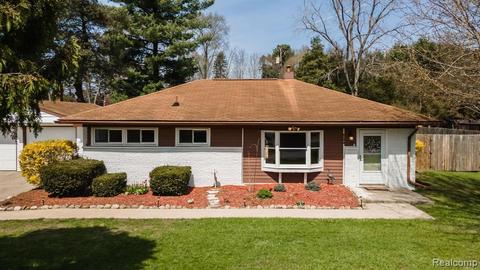 8280 Baytes Dr, Brighton, MI 48116 | 1 photo - Movoto