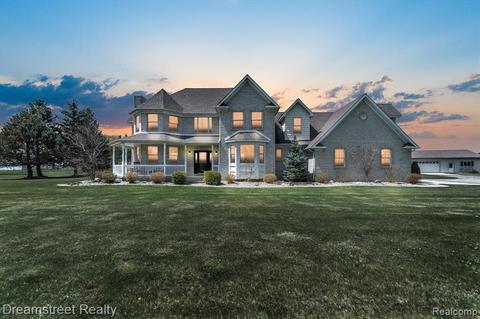 14129 Kenneth Dr, Carleton, MI 48117 photo 1