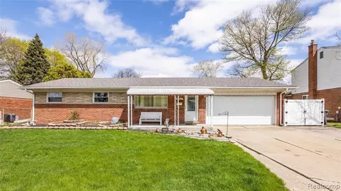 9761 Pardee Rd, Taylor, MI 48180 photo 1