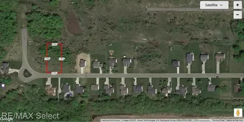 7184 Saratoga Dr, Clayton, MI 48532