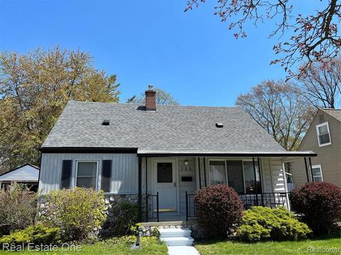 755 S Marias Ave, Clawson, MI 48017 photo 1