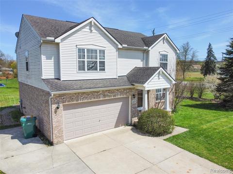 16837 Heather Blvd, Romulus, MI 48174 photo 1