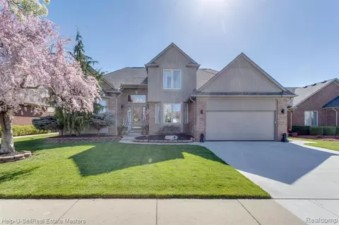 47986 Beacon Square Dr, Macomb, MI 48044 photo 1
