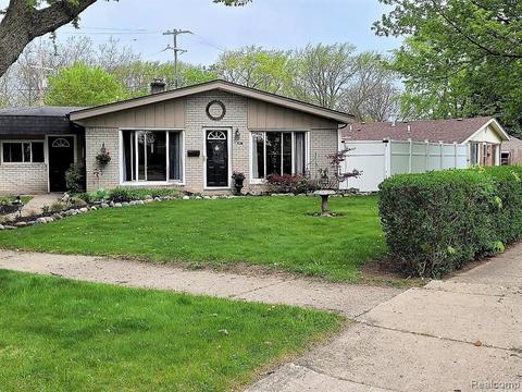 9044 Stevens St, Taylor, MI 48180 photo 1