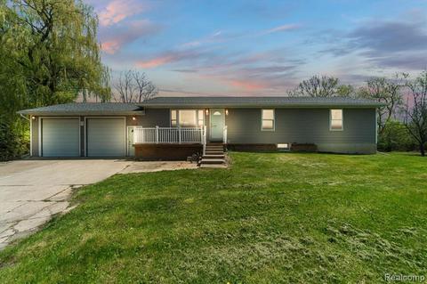 4660 E Lansing Rd, Bancroft, MI 48414 photo 1