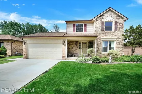 47023 Corbett Ct, Macomb, MI 48044 photo 1