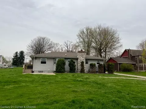 27768 Pennsylvania Rd, Romulus, MI 48174 photo 1