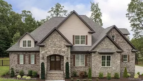 22585 Montebello Crt Ct, Novi, MI 48375