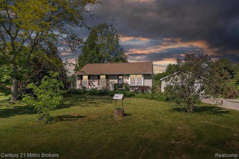 15210 Bird Rd, Byron, MI 48418 photo 1