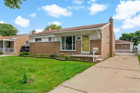 8395 Jackson St, Taylor, MI 48180 photo 1