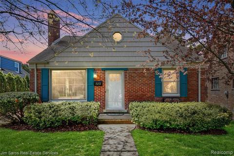 669 Rivard Blvd, Grosse Pointe, MI 48230 photo 1