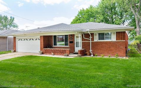 4717 Red Maple Dr, Warren, MI 48092 photo 1