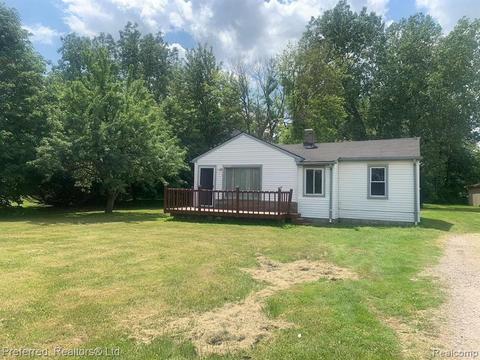 6220 Cogswell St, Romulus, MI 48174 photo 1