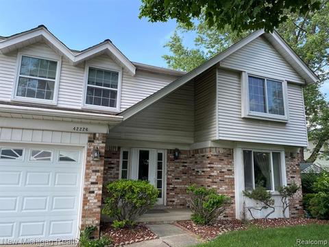42226 Wickfield Ct, Canton, MI 48187 photo 1