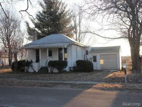 115 S Beach St, Bancroft Vlg, MI 48414 photo 1