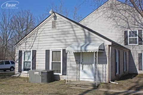 2151 Painted Post Dr, Flushing, MI 48433 photo 1