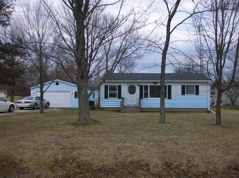 7330 Adelle Ct, Flushing, MI 48433 photo 1
