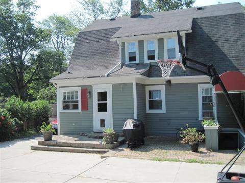 411 E Broad St, Linden, MI 48451 photo 1