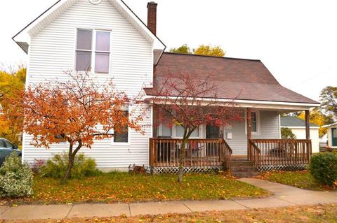 211 E Seventh St, Clare, MI 48617 photo 1