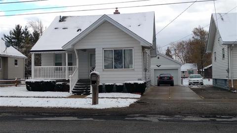 2262 E Maple Ave, Flint, MI 48507 photo 1